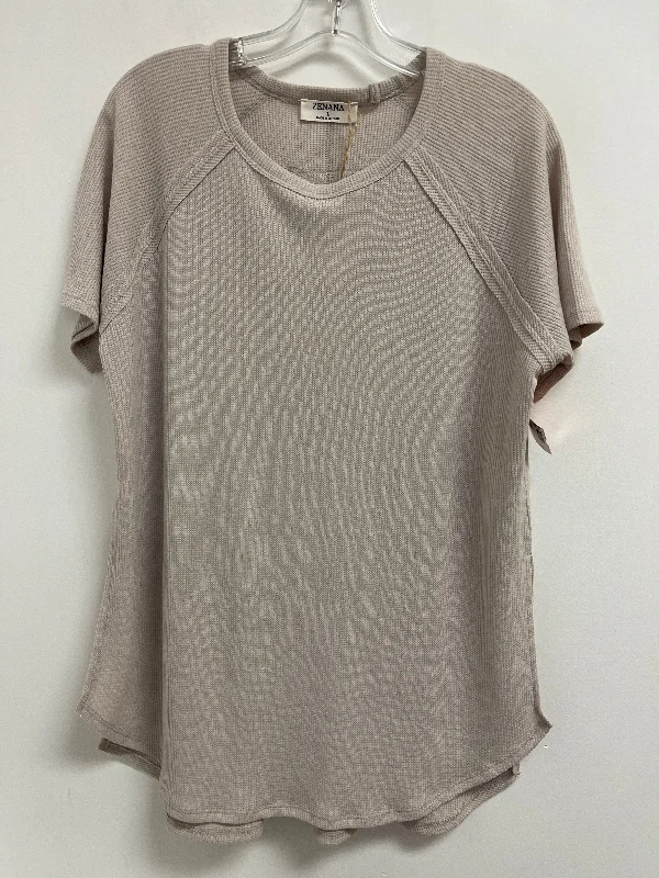 Top Short Sleeve By Zenana Outfitters In Grey, Size: L