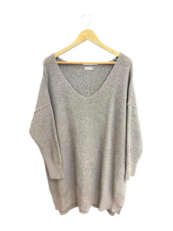 Top Long Sleeve By Free People In Grey, Size: S