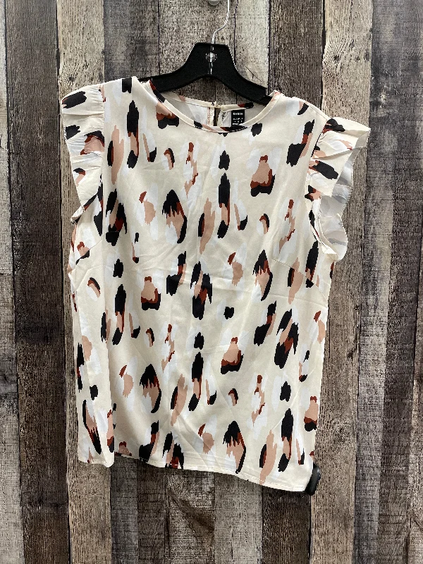 Top Short Sleeve By Shein In Tan, Size: M