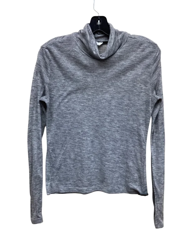 Top Long Sleeve By H&m In Grey, Size: M