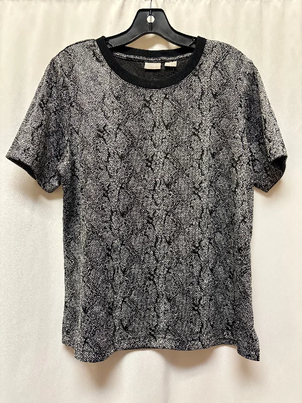 Top Short Sleeve By Chicos In Grey, Size: L