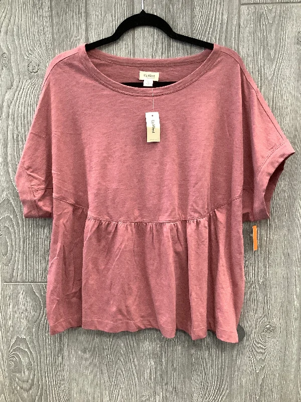 Top Short Sleeve By Clothes Mentor In Pink, Size: M