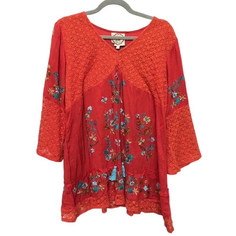 Tunic 3/4 Sleeve By Clothes Mentor In Red, Size:L