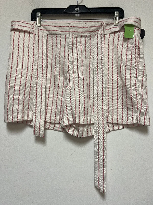 Shorts By Tommy Hilfiger  Size: 14