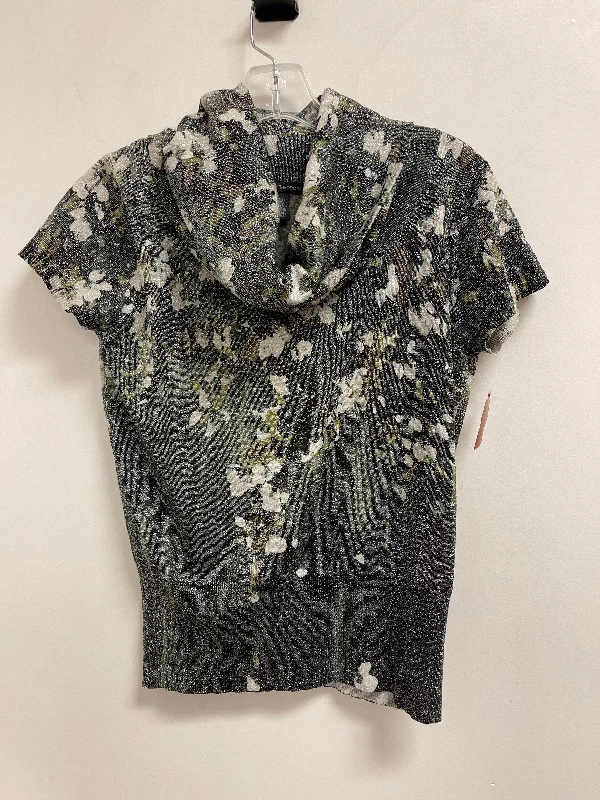 Top Short Sleeve By Chelsea And Theodore In Floral Print, Size: M