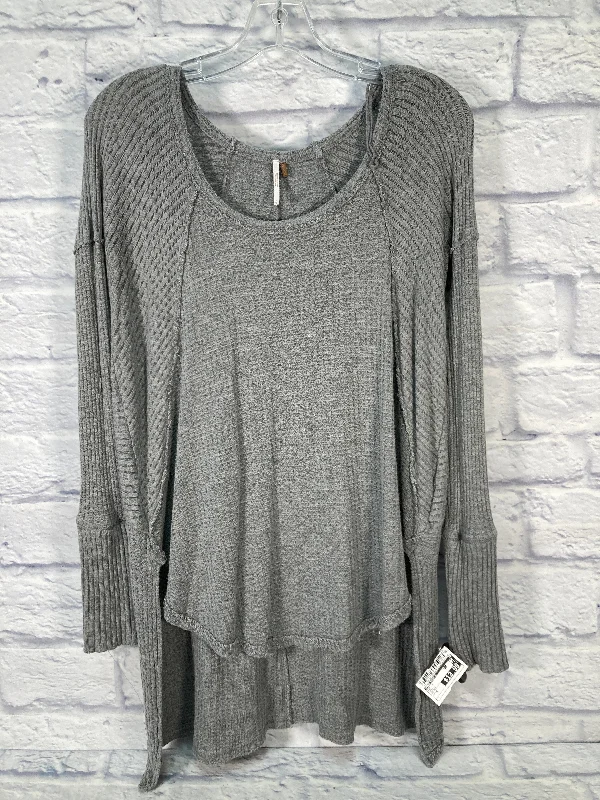 Top Long Sleeve By Free People In Grey, Size: S