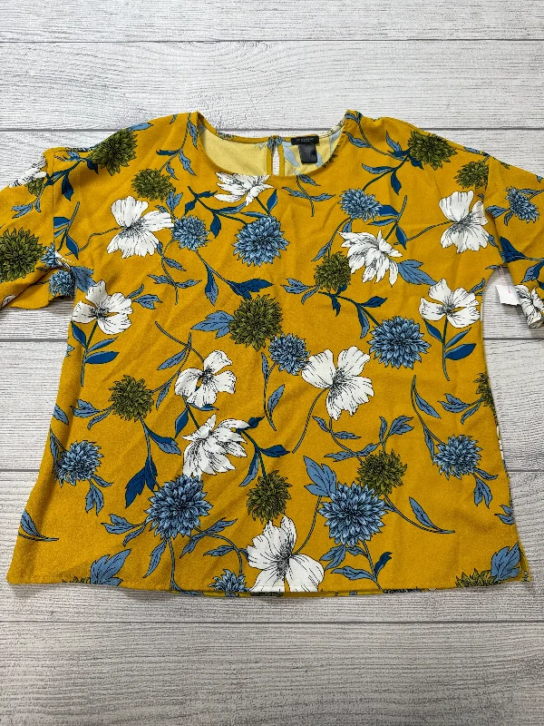 Top Short Sleeve By Ann Taylor In Yellow, Size: L