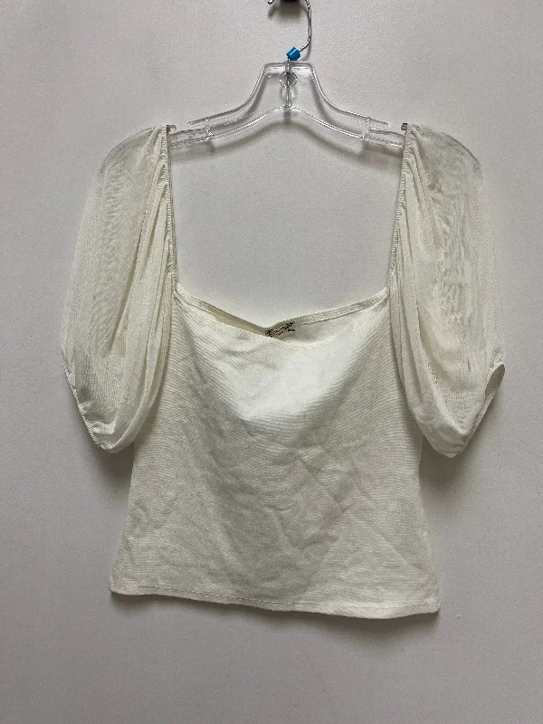 Top Short Sleeve By Free People In White, Size: S