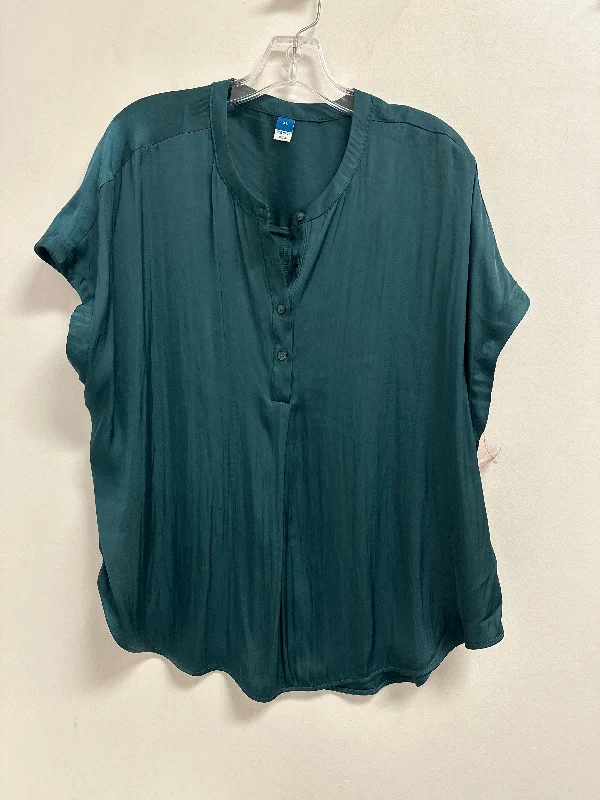 Top Short Sleeve By Old Navy In Green, Size: Xl