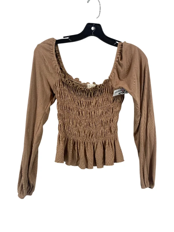 Top Long Sleeve By Altard State In Brown, Size: Xs