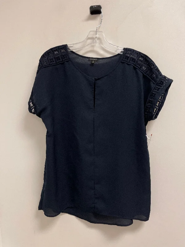 Top Short Sleeve By Ann Taylor In Navy, Size: M